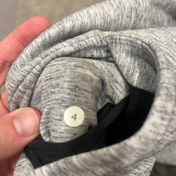 Lululemon city bound zip hoodie EUC - Picture 3 of 4